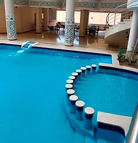Casablanca Otel 4*